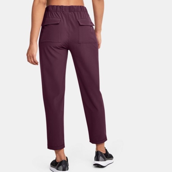 women's ua woven ankle crop